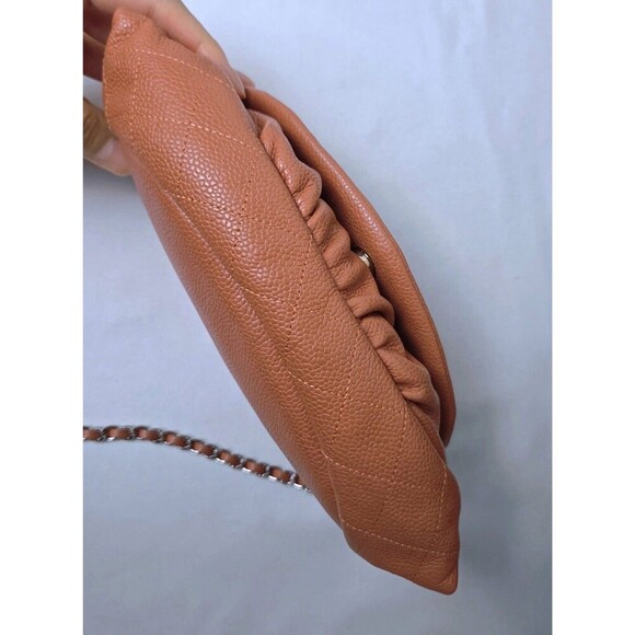 Chanel Half Moon Wallet on Chain Caviar - Picture 3 of 8